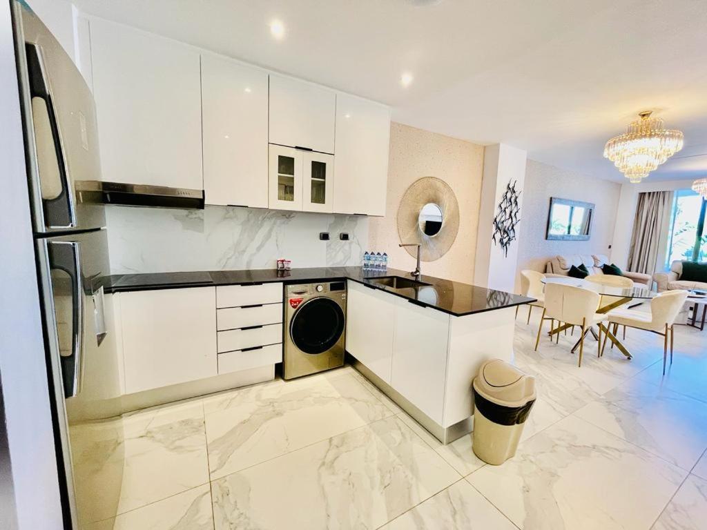 פונטה קאנה Cana Rock Star Luxury Condo, Casino, Golf, Beach In Hard Rock Area מראה חיצוני תמונה